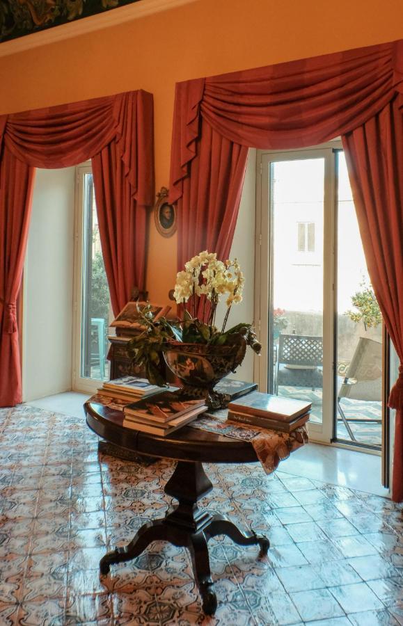 Donna Guia Suite Palermo Eksteriør bilde